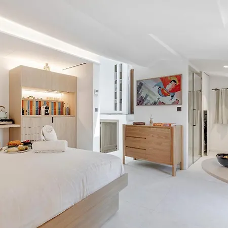 La Ponche L Old Village L Shellter Апартаменты Сен-Тропе